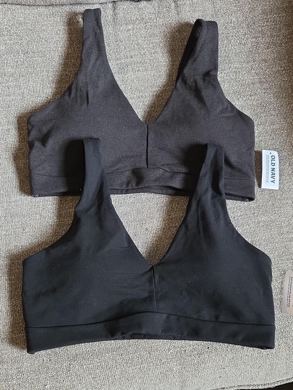 Old Navy Seamless V-Neck Bralettes - Black & Charcoal